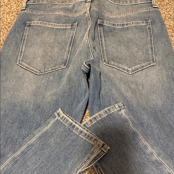 Classic Blue Women's Jeans - Picture 4 of 4